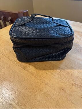 Black Woven Travel Toiletry Bag - Men